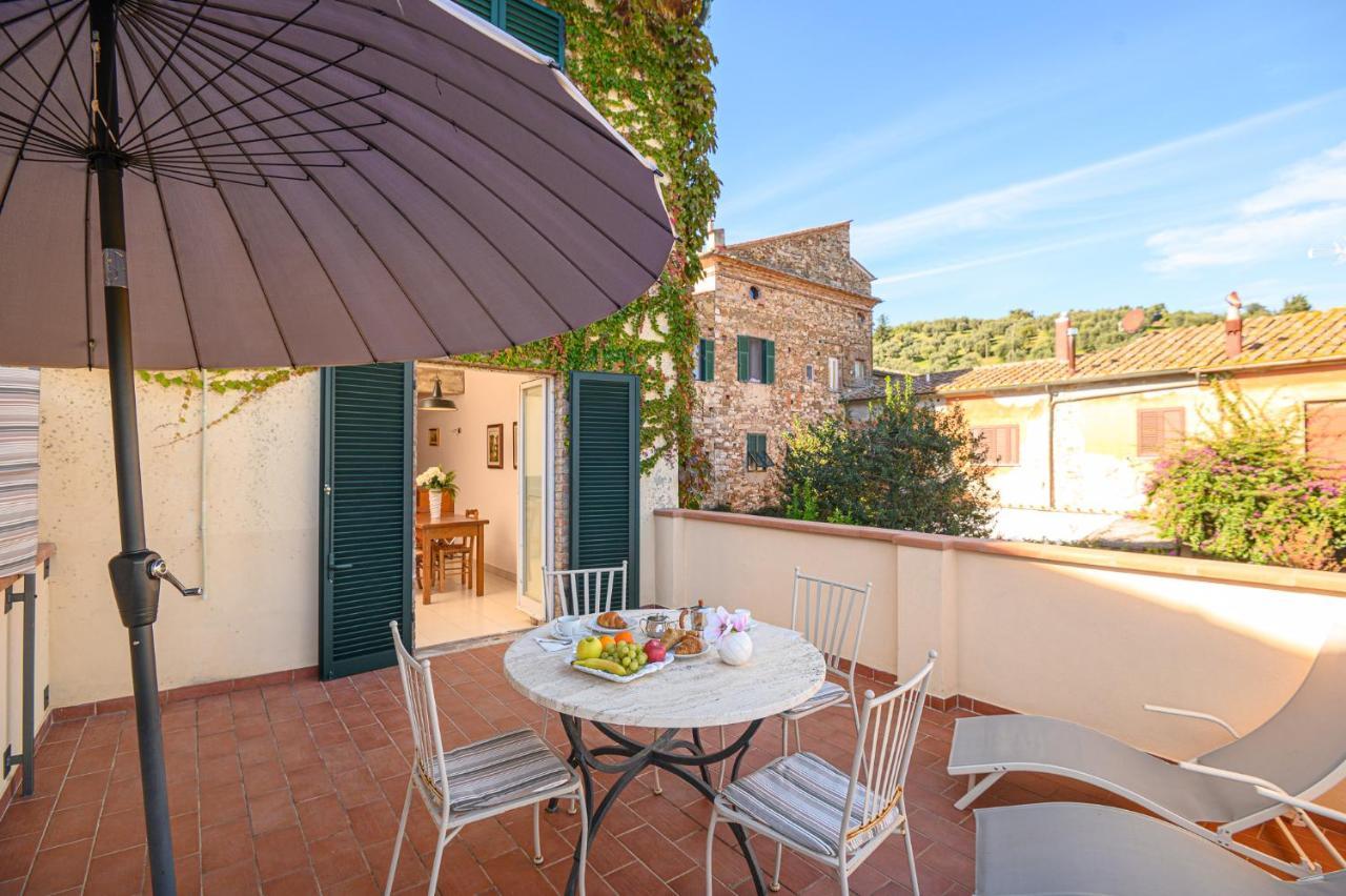Il Chiostro Appartamenti & Suites Suvereto Exterior photo